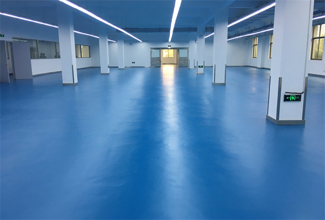 性比價高：凈化車間環氧自流平不同厚度施工方案